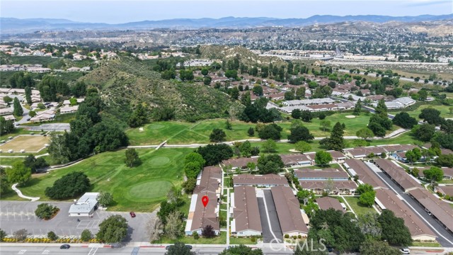Detail Gallery Image 31 of 47 For 19237 Avenue of the Oaks #B,  Newhall,  CA 91321 - 2 Beds | 1 Baths