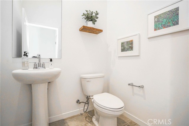 Detail Gallery Image 12 of 51 For 4167 Horvath St #108,  Corona,  CA 92883 - 3 Beds | 3/1 Baths