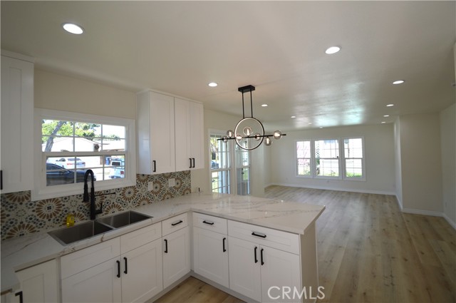 9422 Bartolo Avenue, Pico Rivera CA: https://media.crmls.org/medias/679fb155-6e16-4f13-90f1-da08ad75fd15.jpg