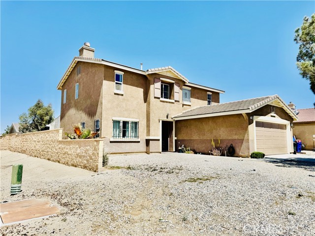 10506 Lee Avenue, Adelanto CA: https://media.crmls.org/medias/679fb4eb-9924-4c60-a552-1f1b11d49e17.jpg