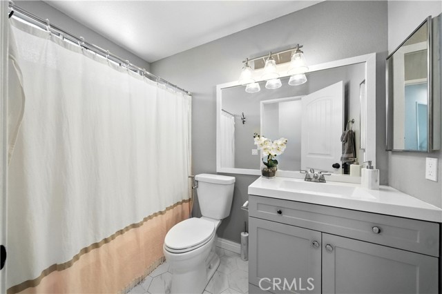 33175 Camino Maraca, Temecula CA: https://media.crmls.org/medias/67a09623-31b1-436f-b1b3-27f24631d3a0.jpg