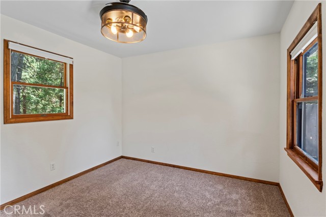 Detail Gallery Image 16 of 31 For 657 Rose Ln, Twin Peaks,  CA 92391 - 2 Beds | 1/1 Baths