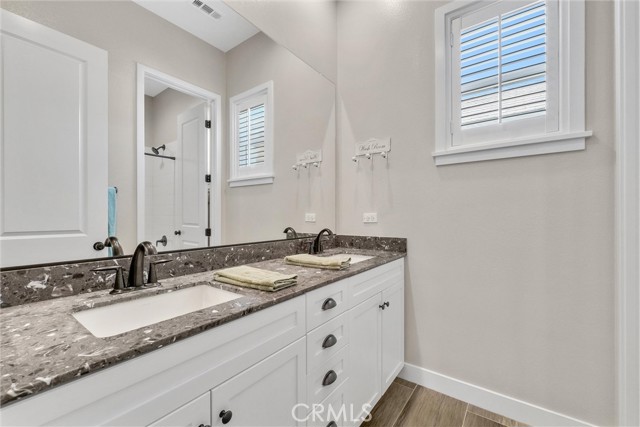 Detail Gallery Image 32 of 75 For 13477 Gold Medal Ct, Riverside,  CA 92503 - 4 Beds | 3/1 Baths