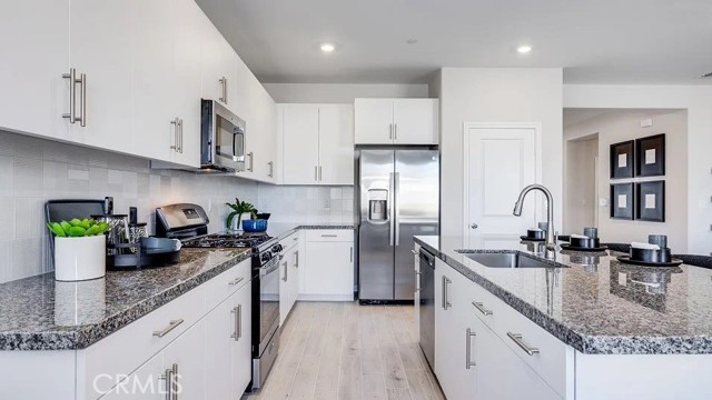 65172 Avenida De Nuves, Desert Hot Springs CA: https://media.crmls.org/medias/67a29dd5-dbdb-41db-ac96-a35c583f4f95.jpg