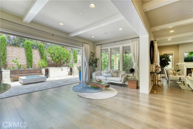 46 Shadybend, Irvine CA: https://media.crmls.org/medias/67a2e350-5179-417d-99e3-d11622b79cb3.jpg