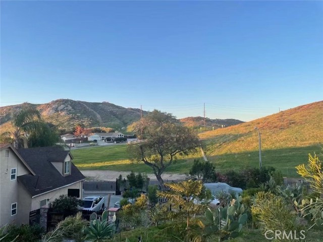 7929 bolton ave, Riverside CA: https://media.crmls.org/medias/67a3017e-427e-4a9d-95dd-c3678662c101.jpg
