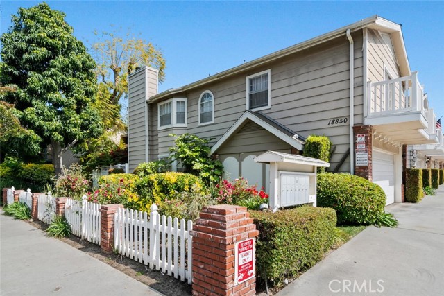 Detail Gallery Image 39 of 40 For 18850 Hatteras St #5,  Tarzana,  CA 91356 - 3 Beds | 2/1 Baths