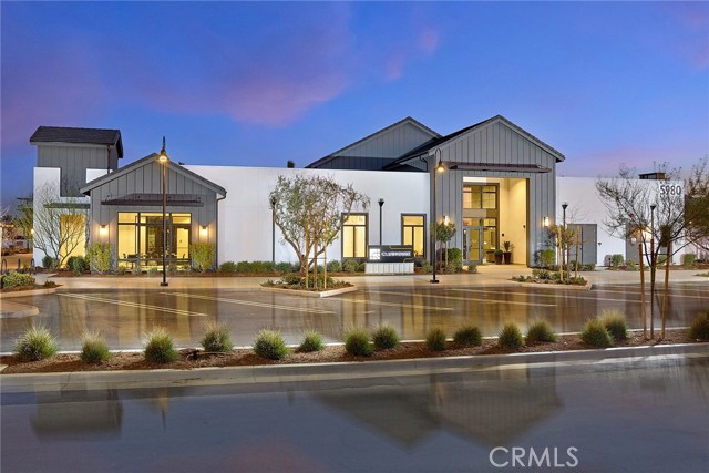 Detail Gallery Image 8 of 28 For 12777 Bolsa Dr, Corona,  CA 92880 - 4 Beds | 3/1 Baths