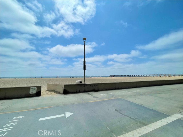 Detail Gallery Image 27 of 31 For 24 10th Ct, Hermosa Beach,  CA 90254 - 1 Beds | 1 Baths