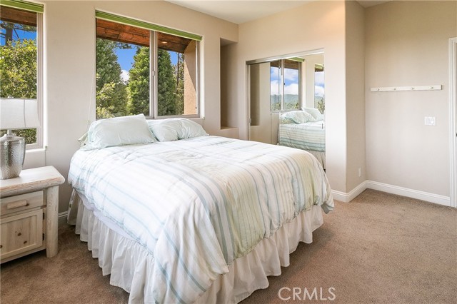 Detail Gallery Image 26 of 40 For 27692 Caribou Dr, Lake Arrowhead,  CA 92352 - 4 Beds | 2/1 Baths