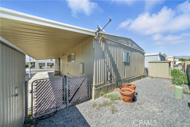 626 N Dearborn, Redlands CA: https://media.crmls.org/medias/67a7424a-3d55-493b-a2d0-b726aa0e91da.jpg
