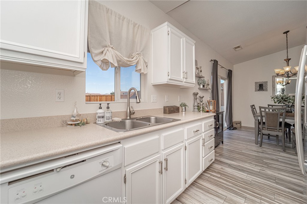 14924 Gloria Lane