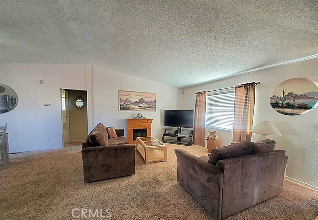 Detail Gallery Image 8 of 48 For 21621 Sandia Rd #65,  Apple Valley,  CA 92308 - 3 Beds | 2 Baths