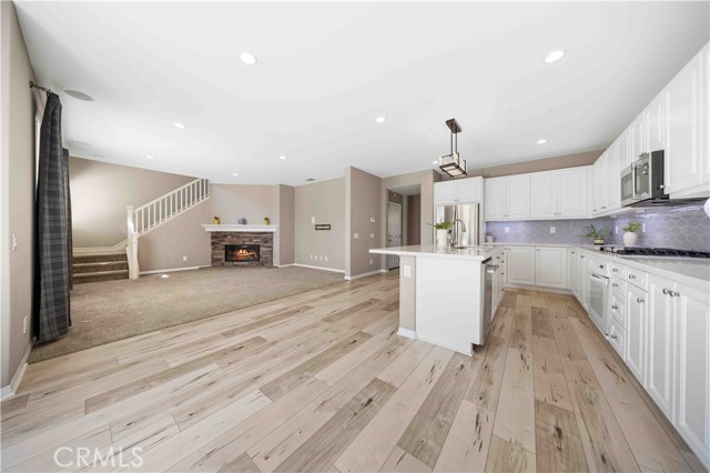 11 Asbury, Irvine CA: https://media.crmls.org/medias/67a76fd9-8507-4af1-9af0-e6324359dc39.jpg
