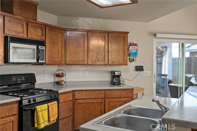 Detail Gallery Image 23 of 26 For 2746 Swallowtail Way, Chico,  CA 95973 - 3 Beds | 2 Baths