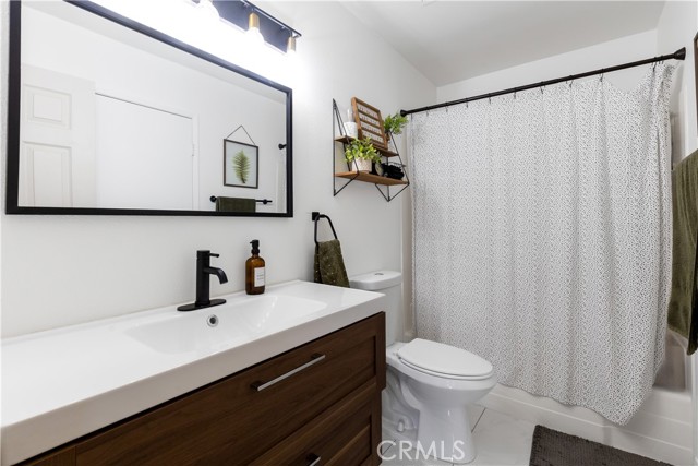 2 Bed Home for Sale in Ontario, California