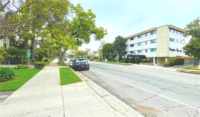 Detail Gallery Image 15 of 15 For 400 S Los Robles Ave #306,  Pasadena,  CA 91101 - 1 Beds | 1 Baths