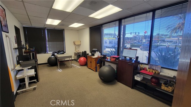 1100 Tustin Avenue, Anaheim, California 92807, ,Commercial Lease,For Rent,1100 Tustin Avenue,CRPW25060529
