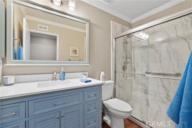 Detail Gallery Image 32 of 37 For 19096 Queensport Lane #C,  Huntington Beach,  CA 92646 - 3 Beds | 2/1 Baths
