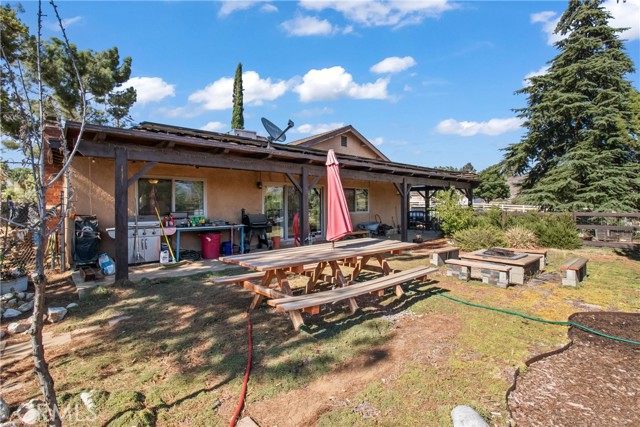 32809 Crown Valley Road, Acton CA: https://media.crmls.org/medias/67abf3f4-257f-4396-80b1-be4ce06a37ed.jpg