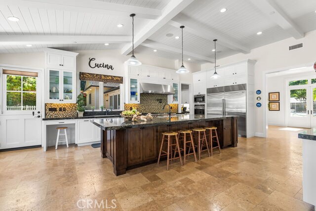 11581 Arroyo Avenue, North Tustin CA: https://media.crmls.org/medias/67ac0776-447e-47ae-bb12-5e23d6005ca9.jpg
