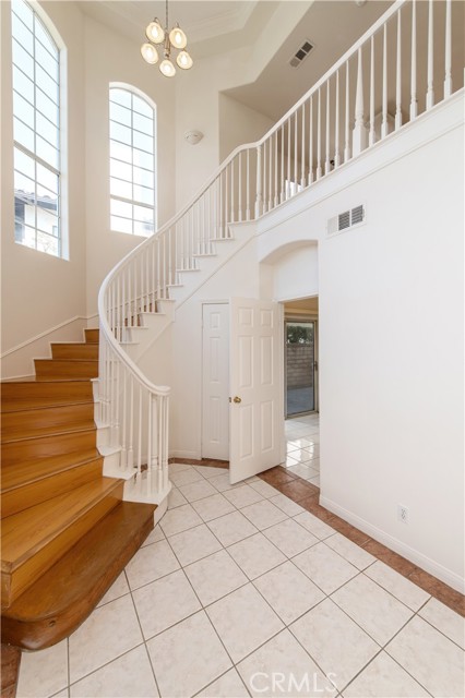 326 Genoa, Arcadia CA: https://media.crmls.org/medias/67ac42c1-7a53-47df-a816-8fab3306022c.jpg