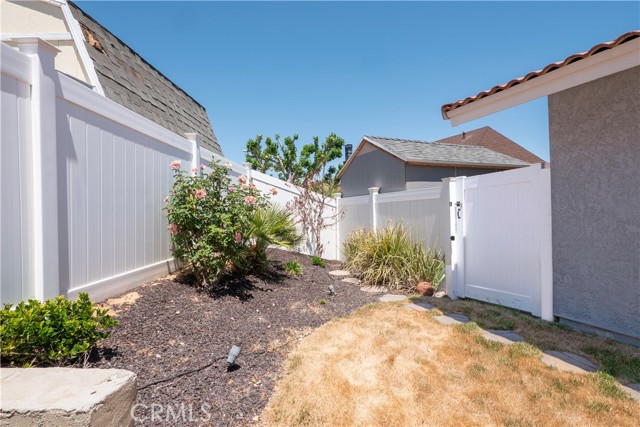 Image 29 of 39 For 17875 Idyllwild Lane