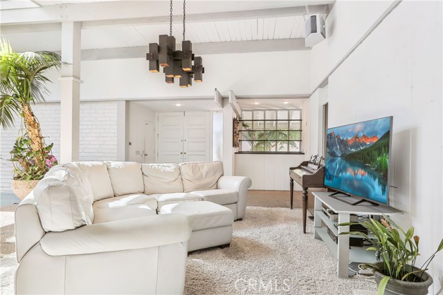 1424 Galaxy Drive