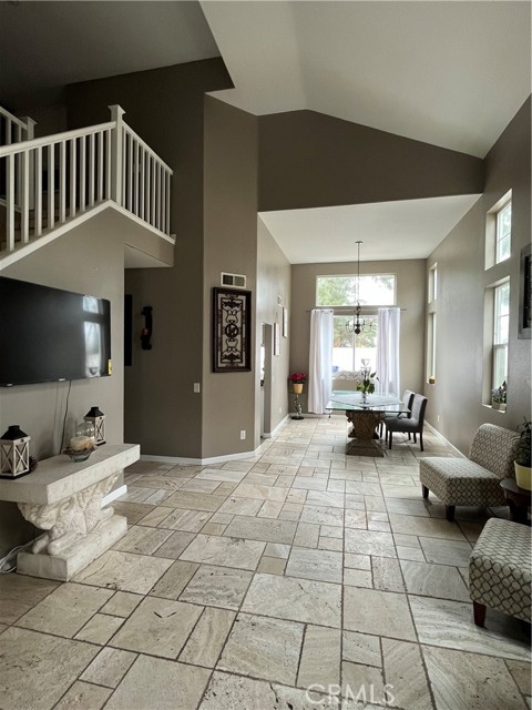 3329 Spruce Street, Lake Elsinore CA: https://media.crmls.org/medias/67acccdf-102d-49ae-bbb7-4cc0f537b051.jpg