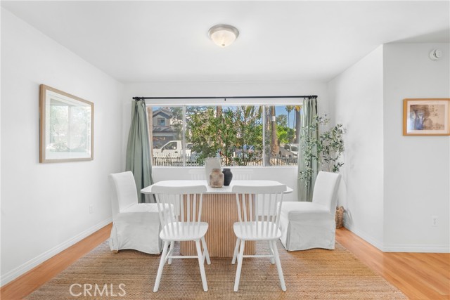 Detail Gallery Image 8 of 50 For 586 36th, Manhattan Beach,  CA 90266 - 3 Beds | 2 Baths