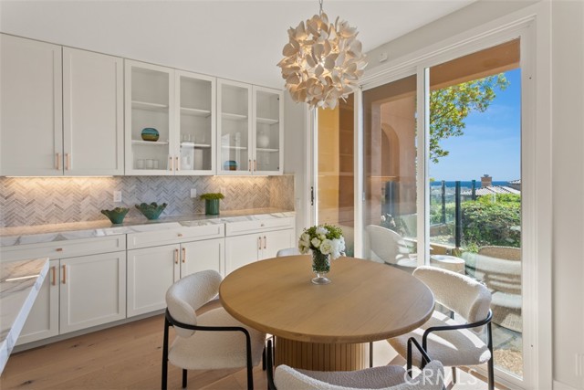 7 Suprema Drive, Newport Coast CA: https://media.crmls.org/medias/67ae3446-b0c6-4580-a665-e4cfacc4302c.jpg