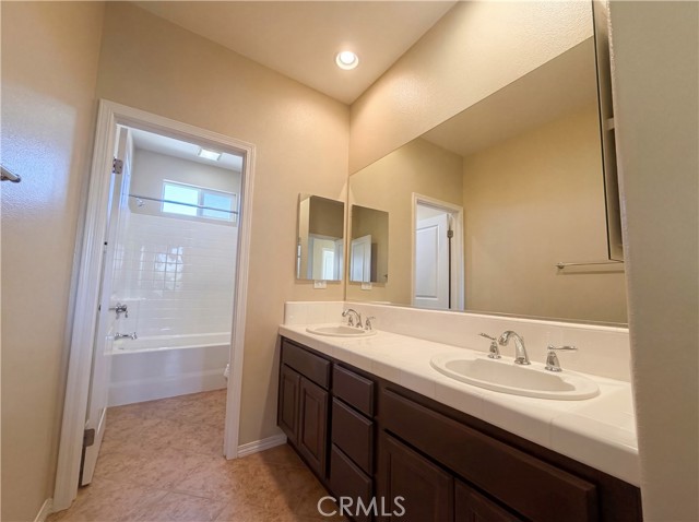 Detail Gallery Image 25 of 34 For 28327 Serenity Falls Way, Menifee,  CA 92585 - 4 Beds | 3/1 Baths