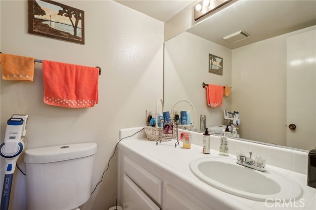 Detail Gallery Image 16 of 36 For 33 Eastern Ave #5,  Pasadena,  CA 91107 - 2 Beds | 2/1 Baths