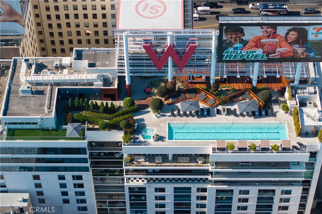 6250 Hollywood Blvd #7G