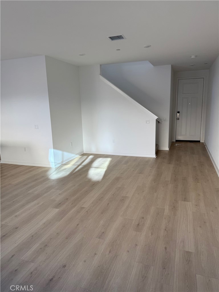 MLS #SW25271555 image #2