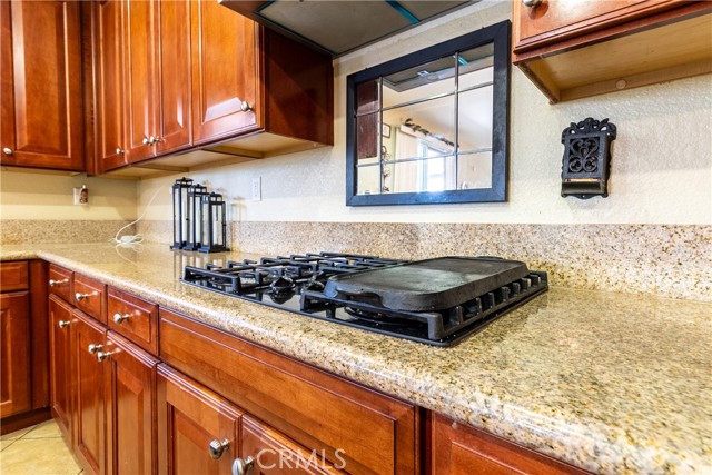 Detail Gallery Image 12 of 47 For 2168 Stonewood, Mentone,  CA 92359 - 4 Beds | 2/1 Baths