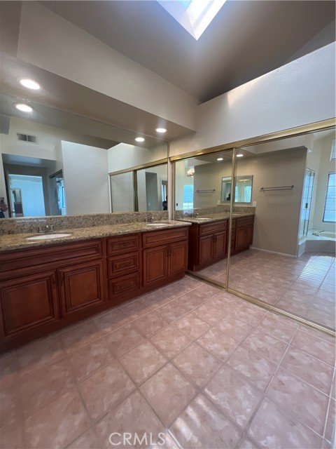 68 Westbrook, Phillips Ranch CA: https://media.crmls.org/medias/67b30655-9a97-4217-8a7f-6aefda72b886.jpg