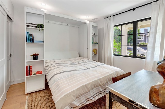 WALL BED ON LEVEL 1