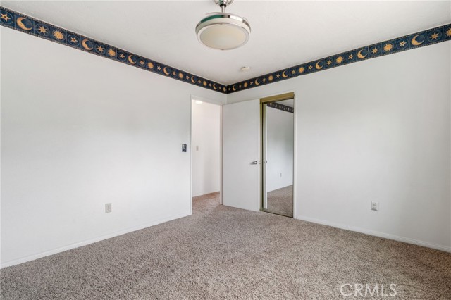 Detail Gallery Image 24 of 35 For 9340 Burnet Ave, North Hills,  CA 91343 - 5 Beds | 2/1 Baths