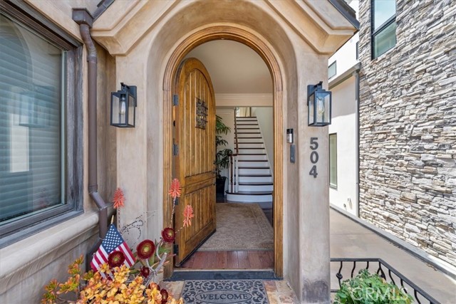 Detail Gallery Image 16 of 22 For 504 Avocado Ave, Corona Del Mar,  CA 92625 - 3 Beds | 3 Baths