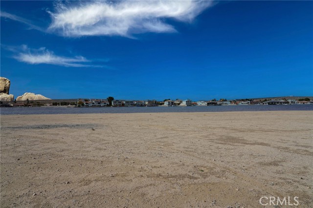 Detail Gallery Image 3 of 15 For 27160 Vista #37,  Helendale,  CA 92342 - 2 Beds | 2 Baths