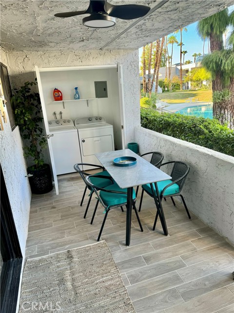 Detail Gallery Image 18 of 24 For 5301 E Waverly Dr #137,  Palm Springs,  CA 92264 - 1 Beds | 2 Baths