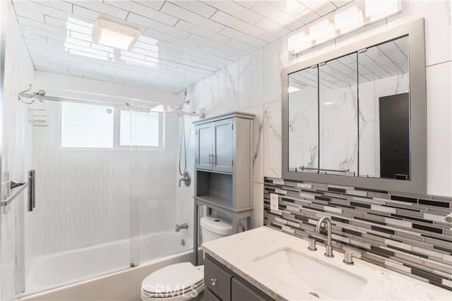 4552 La Deney Street, Montclair CA: https://media.crmls.org/medias/67b491e4-a794-487e-aa56-53d0efd6f1e0.jpg
