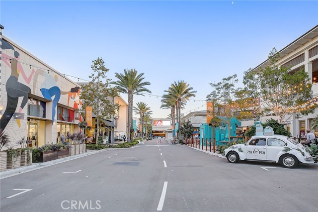 1 62nd Place # 302, Long Beach, California 90803, 2 Bedrooms Bedrooms, ,2 BathroomsBathrooms,Residential Lease,For Rent,1 62nd Place # 302,CRPW23215618