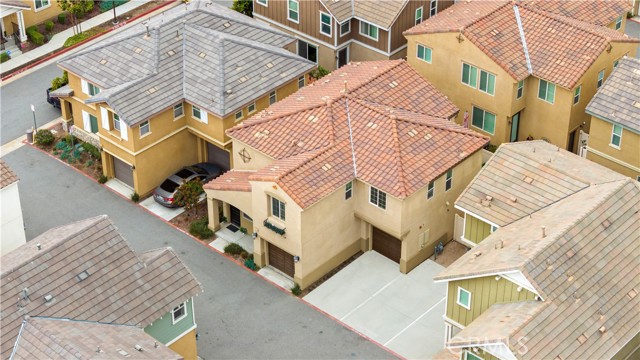 Detail Gallery Image 31 of 42 For 5874 Silver Oaks Dr, Chino,  CA 91710 - 3 Beds | 2/1 Baths