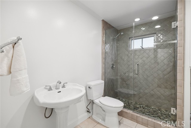 Image 29 of 45 For 1701 Balboa Boulevard