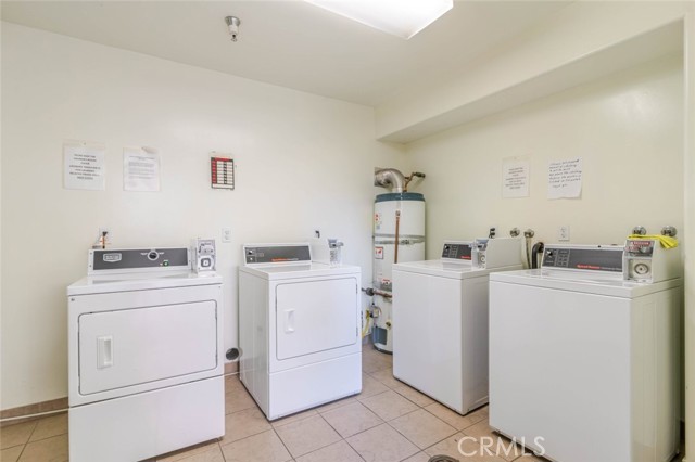 Detail Gallery Image 15 of 21 For 1466 Tamarind Ave #301,  Los Angeles,  CA 90028 - 2 Beds | 2 Baths