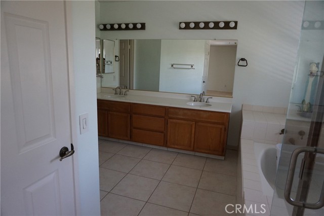 Detail Gallery Image 13 of 16 For 22116 Richford Dr, Lake Forest,  CA 92630 - 3 Beds | 2/1 Baths