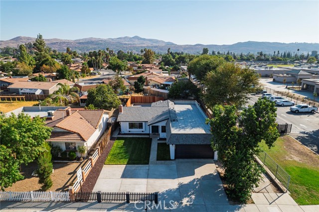 Detail Gallery Image 37 of 43 For 41633 Mayberry Ave, Hemet,  CA 92544 - 4 Beds | 2 Baths