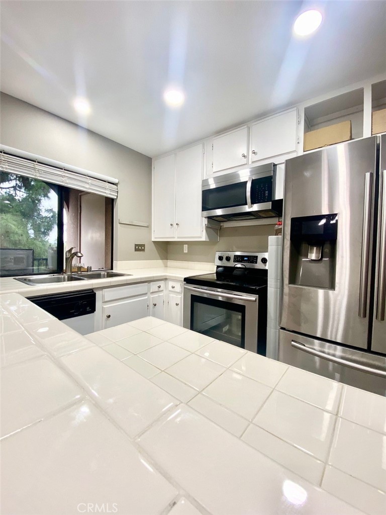 7855 Cowles Mountain Court A27, San Diego, CA 92119